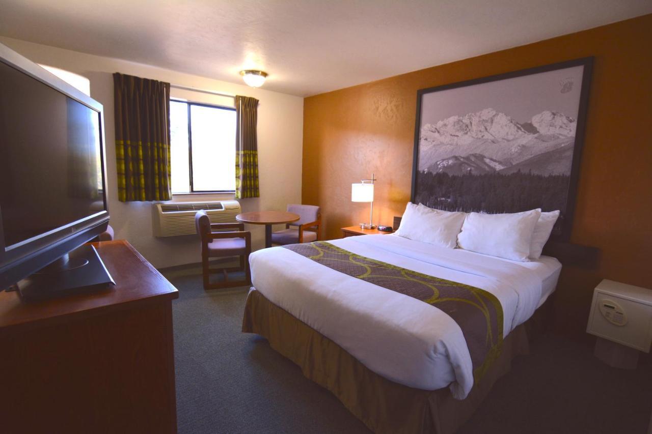 Super 8 By Wyndham Port Angeles At Olympic National Park Μοτέλ Εξωτερικό φωτογραφία